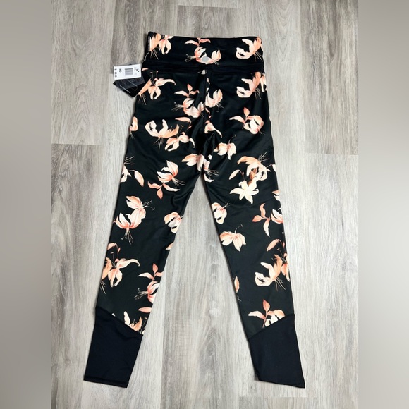 Ladies Medium Floral Tights - Picture 2 of 6